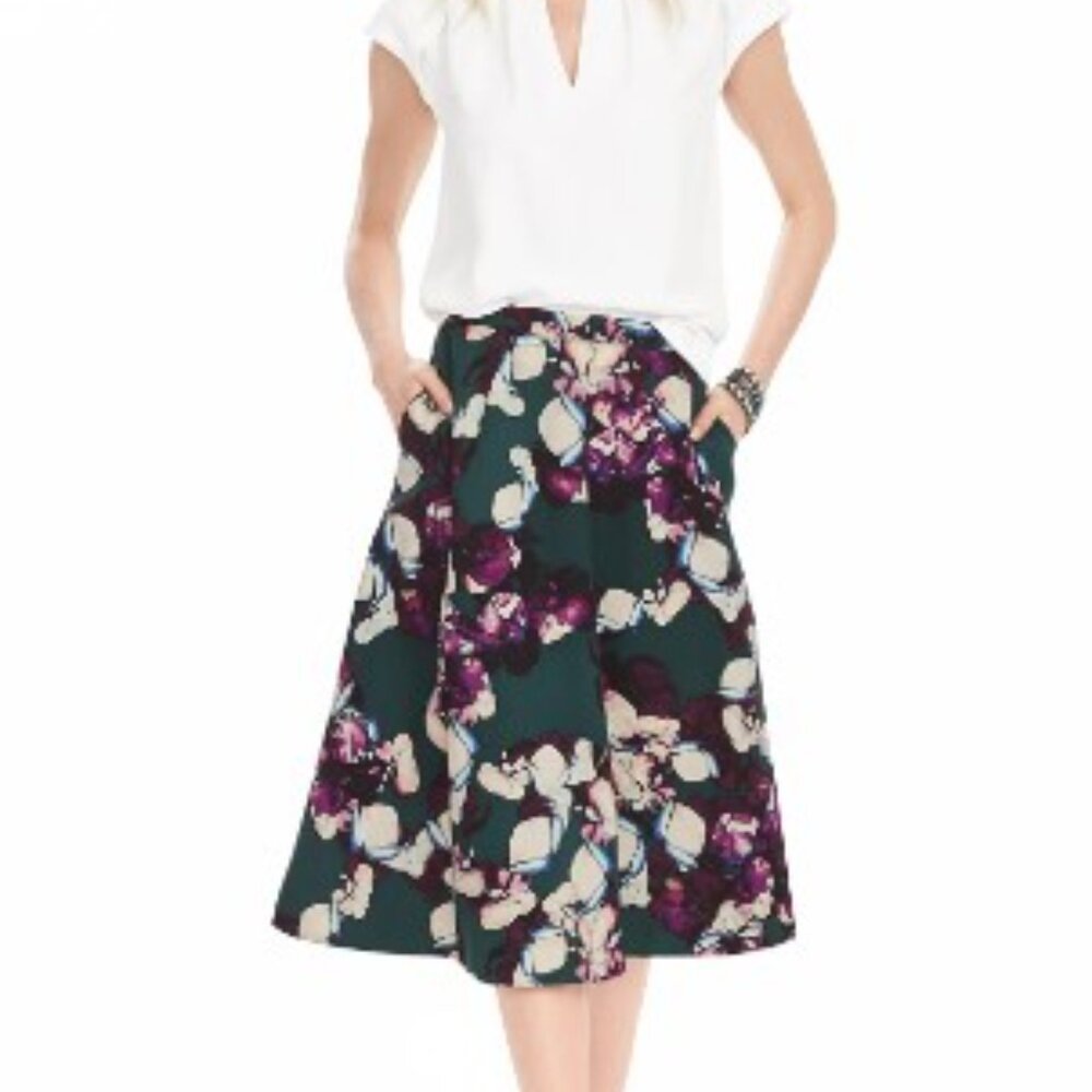 Banana Republic Bold floral midi skirt - Picture 5 of 6